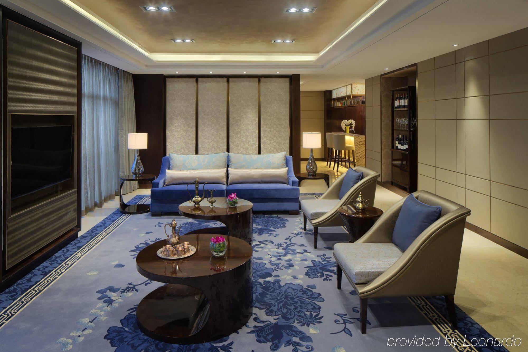 Radisson Blu Hotel Кашгар Экстерьер фото