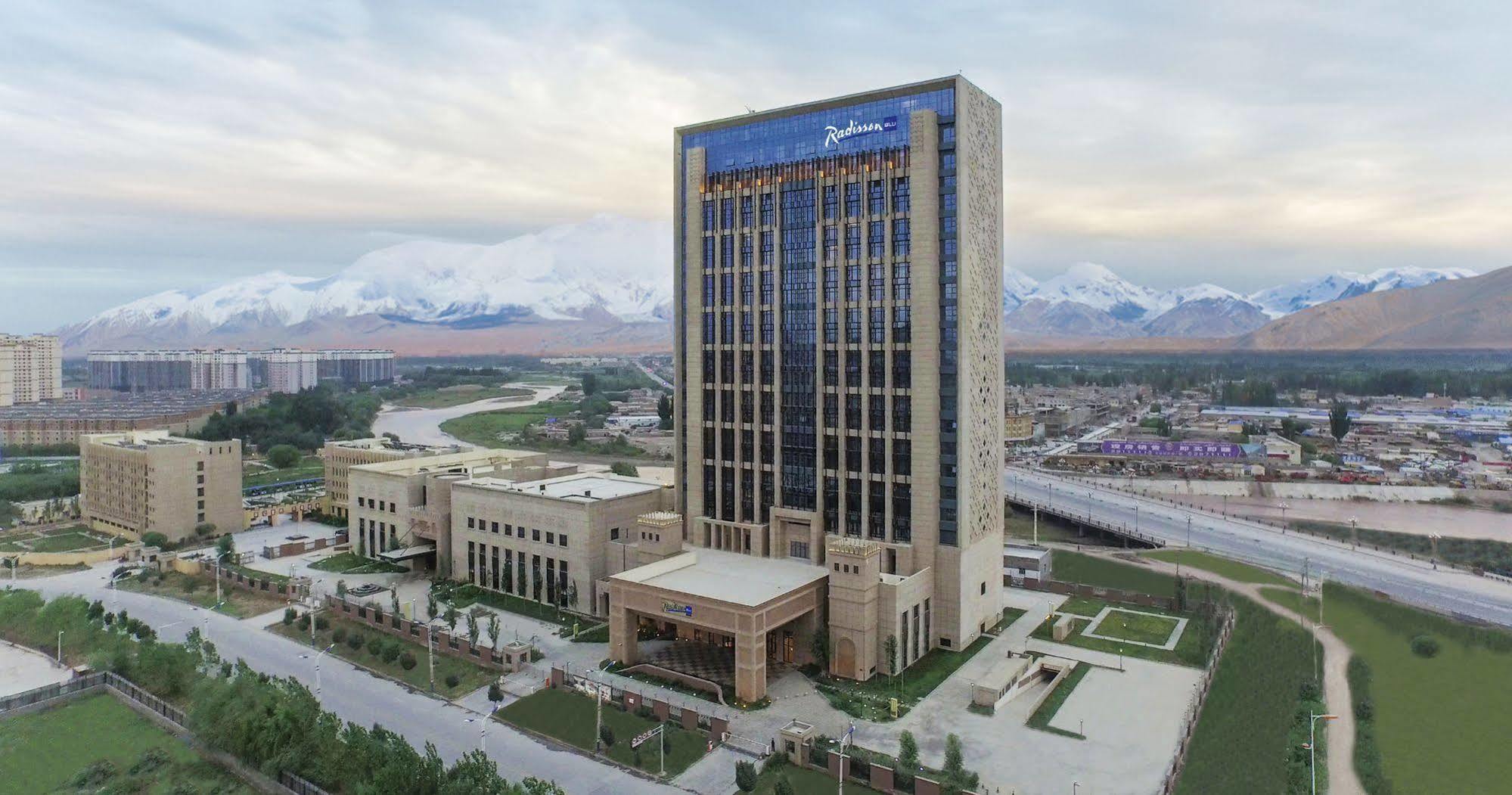 Radisson Blu Hotel Кашгар Экстерьер фото